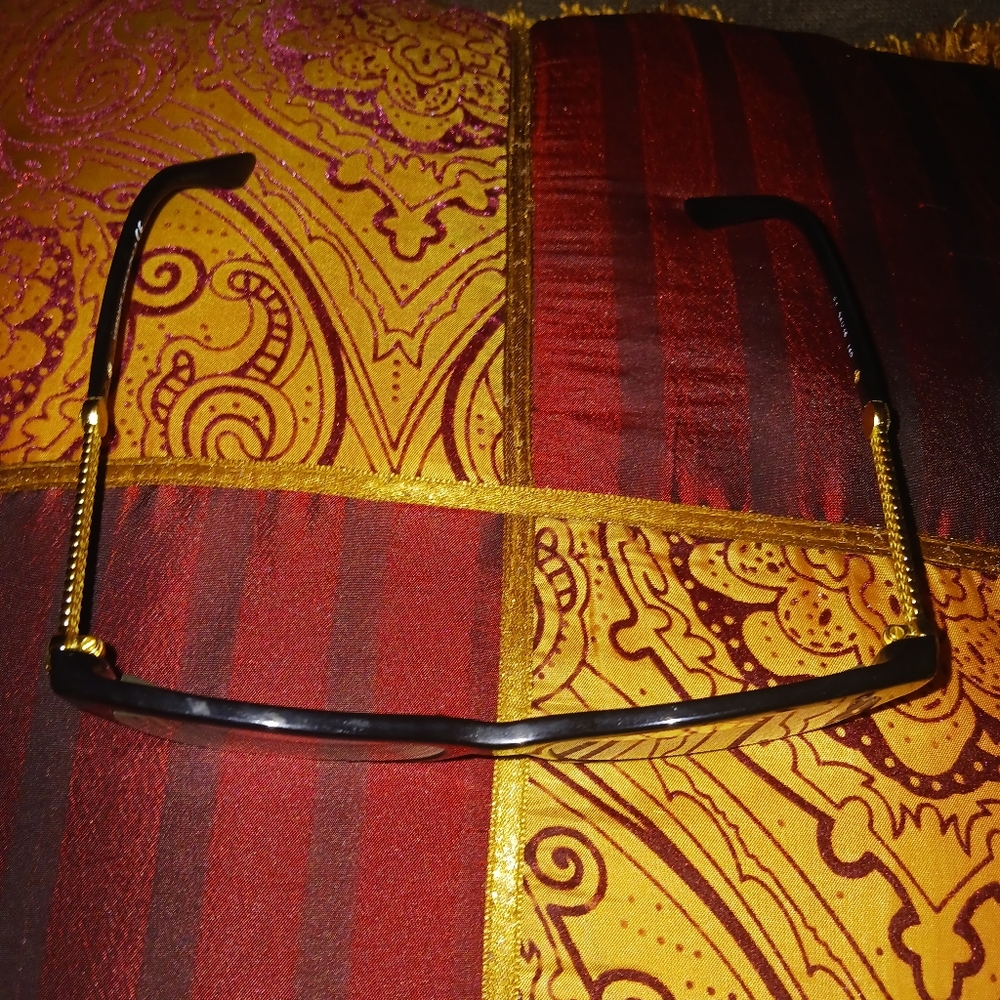 Versace glasses - Picture 3 of 6